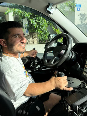 תמונה של אלעד